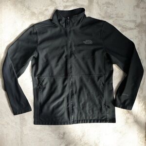 The North Face Men's black Performance Jacket